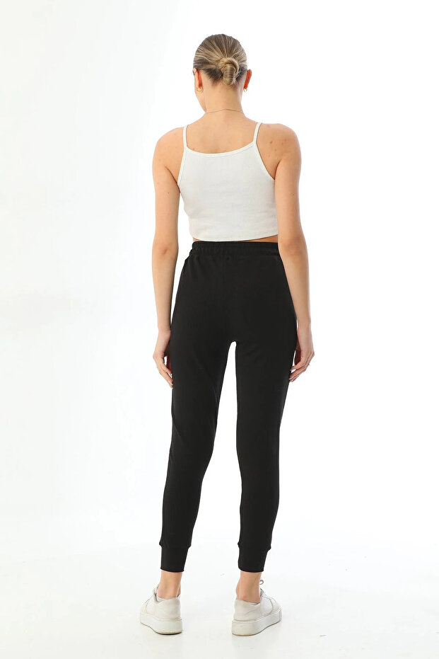 بدلة رياضية بجيب مضلع - 3