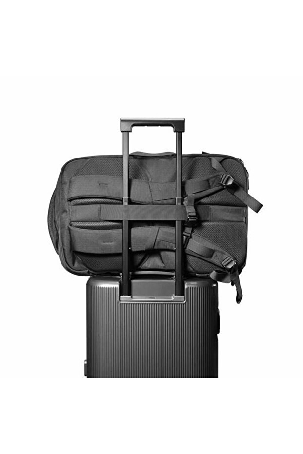 A82-F01D - T66M1D1 17" Black Navigator-A82 Notebook Backpack - 7