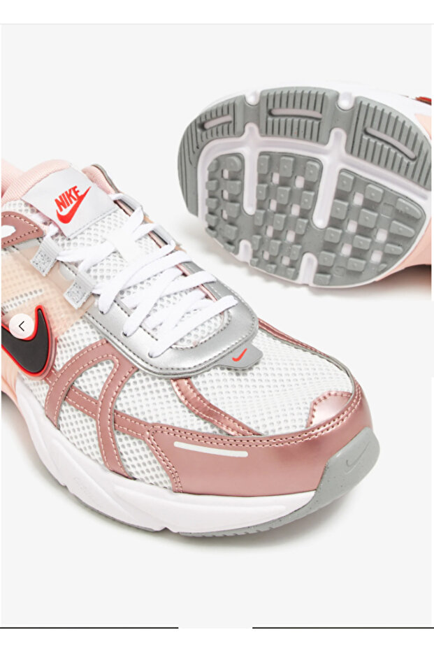 WMNS Nike V2K Run "Legend pink" - 5