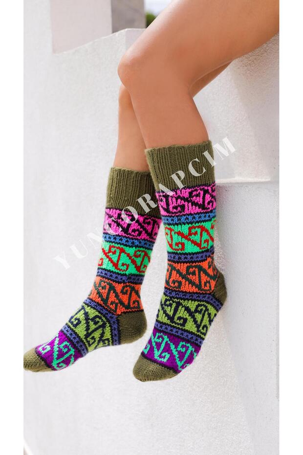 4 Çift El Örgüsü Yün Çorap - 3