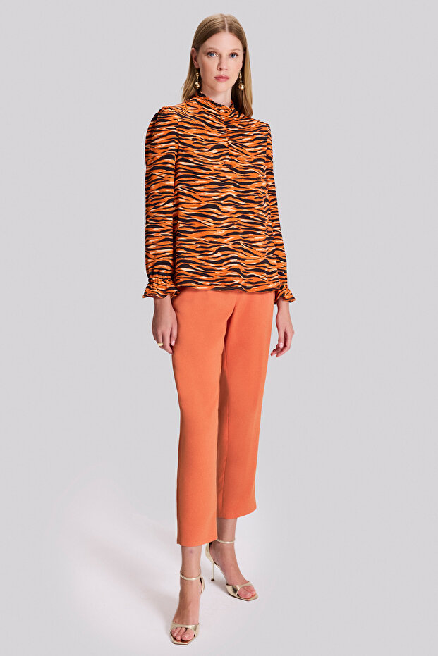 Fırfır Detaylı Bluz - 3