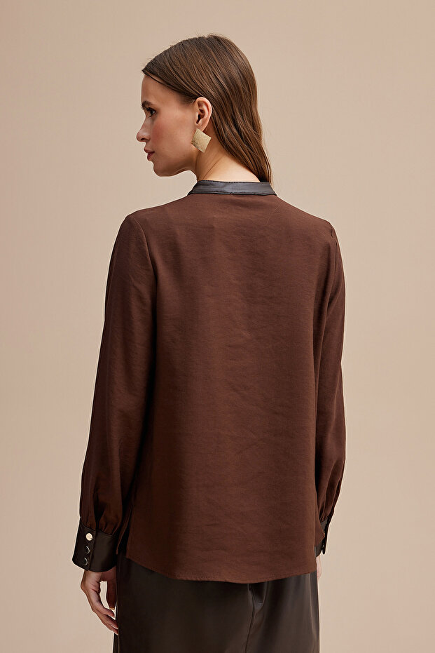 Deri Detaylı Çıtçıtlı Bluz - 4