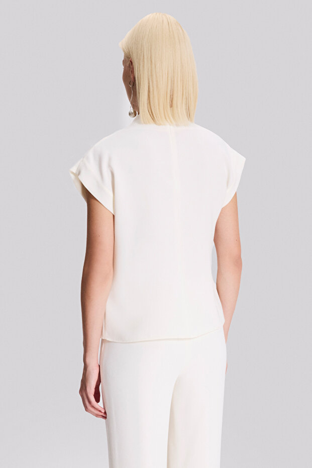 Degaje Yaka Kolsuz Bluz - 4