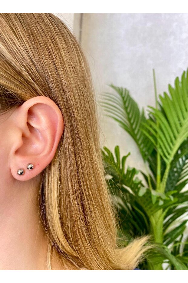Basic Ballpoint Round Silver Color Tarnish-Free Steel Women's Earrings