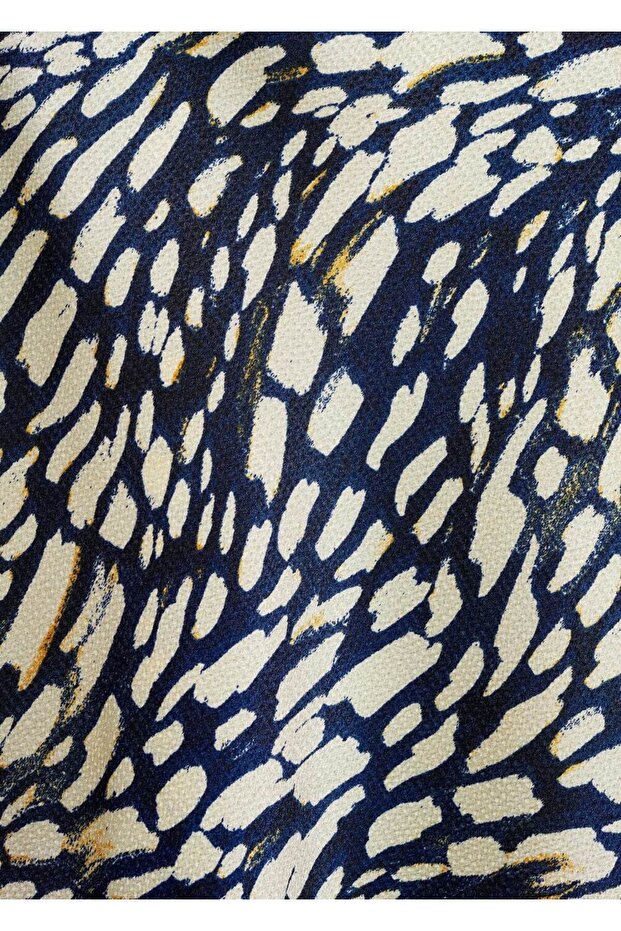 Fustă DIN SATIN cu MODEL - 6