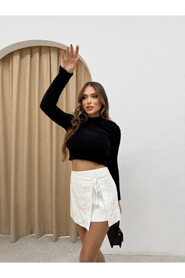 Women's Crew Neck Bearded Soft Crop Sweater
