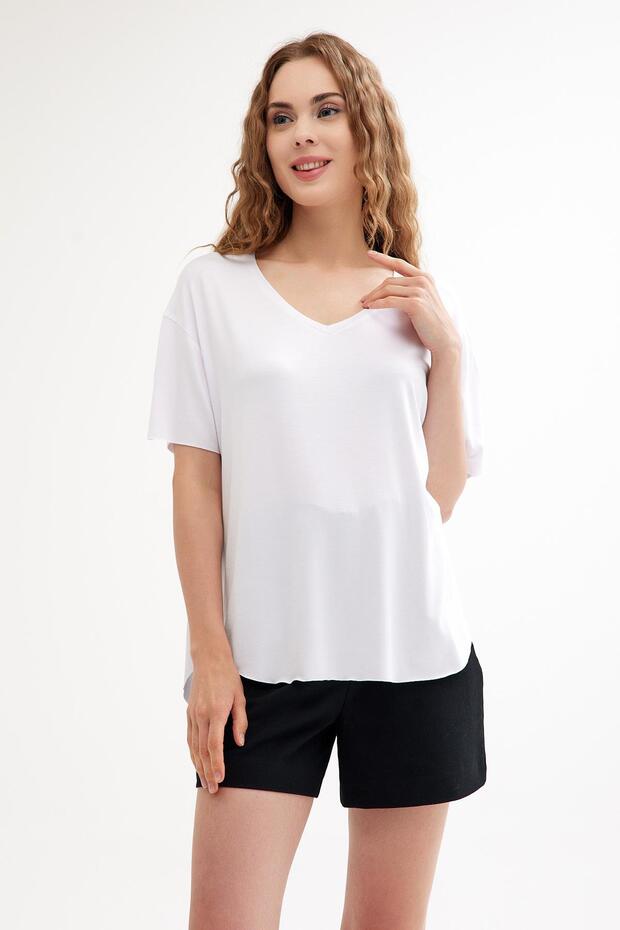 V Yaka Basic Viskon Karışımlı Yırtmaç Detaylı Tişört - 7