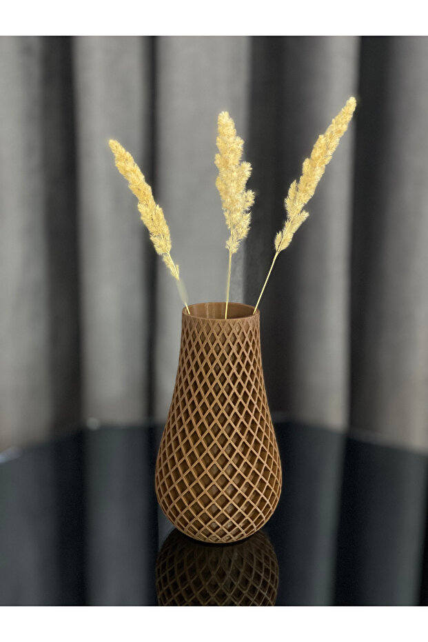 Square Patterned Modern Vase