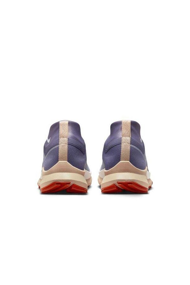 W React Pegasus Trail 4 Gore-tex Kadın Mor Koşu Ayakkabısı - 2