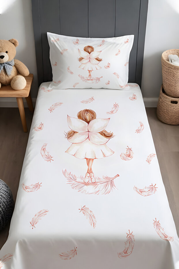 Winged Fairy Girl Patterned Bedspread and Pillowcase