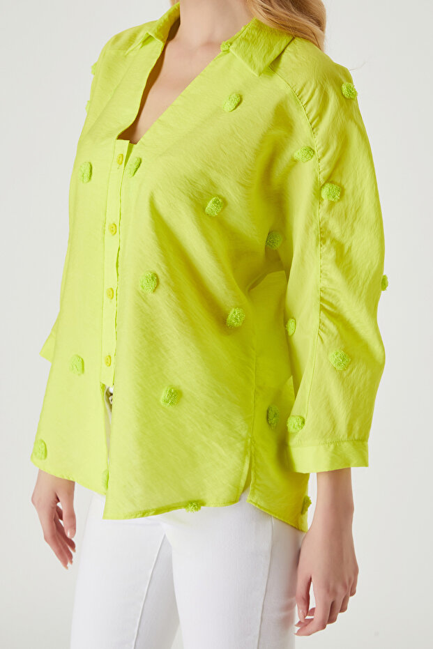 Ponpon jakarlı gömlek - 3