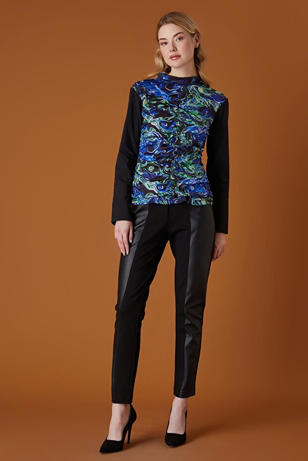 Soyut desenli bluz - 2