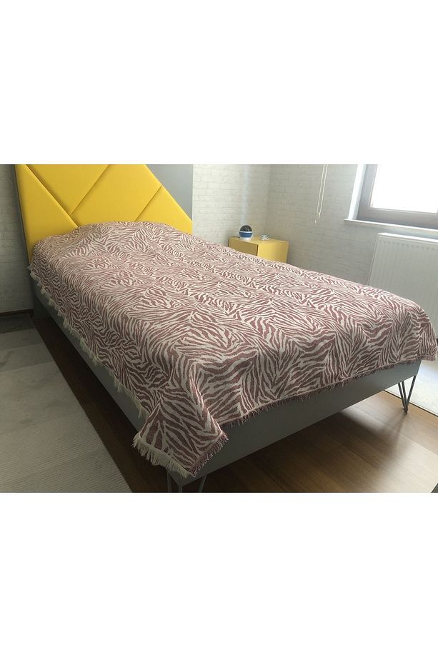 Bordo Zebra Desenli Tek Kişilik Çok Amaçlı Pike - Yatak Örtüsü 160x210 Cm - 4
