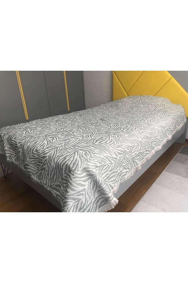 Yeşil Zebra Desenli Tek Kişilik Çok Amaçlı Pike - Yatak Örtüsü 160x210 Cm - 2