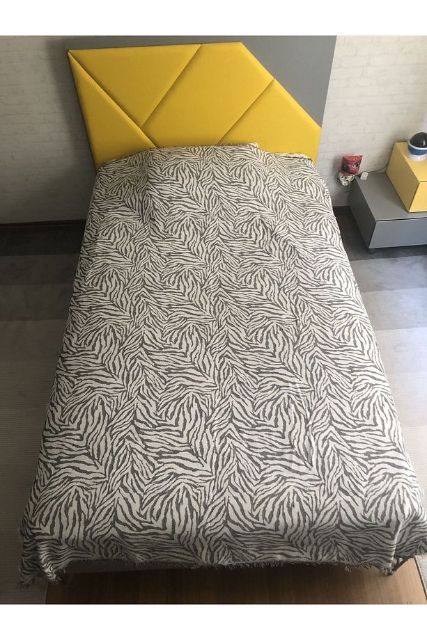 Siyah Zebra Desenli Tek Kişilik Çok Amaçlı Pike - Yatak Örtüsü 160x210 Cm - 6