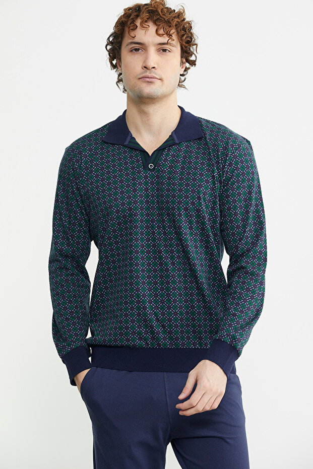 طقم بيجامة مريح منقوش باللون الأخضر - 5