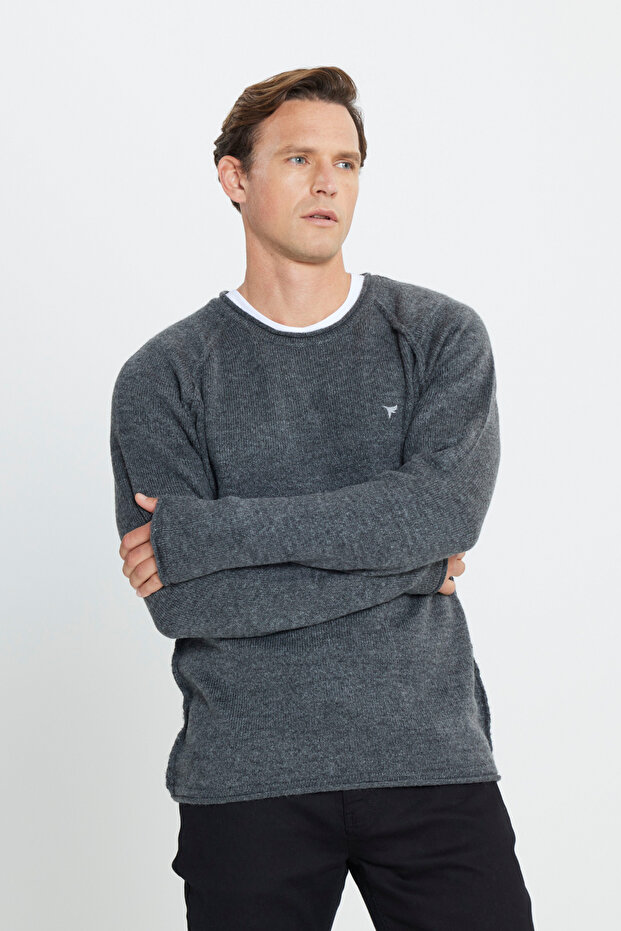 Erkek Antrasit Standart Fit Normal Kesim Bisiklet Yaka Şardonlu Yumuşak Dokulu Triko Kazak - 3