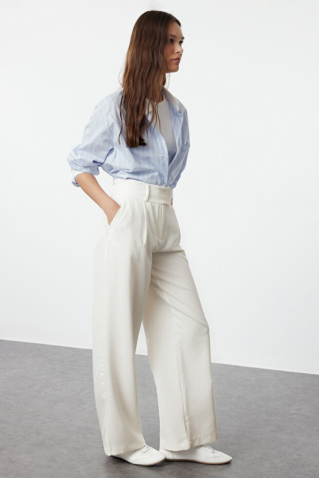 Beyaz Bel Detaylı Straight/Düz Kesim Dokuma Kumaş Pantolon TWOAW25PL00038 - 2