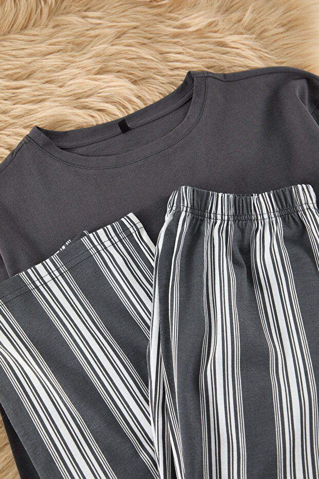Antrasit Pamuklu Çizgili Örme Pijama Takımı THMAW25PT00188 - 7