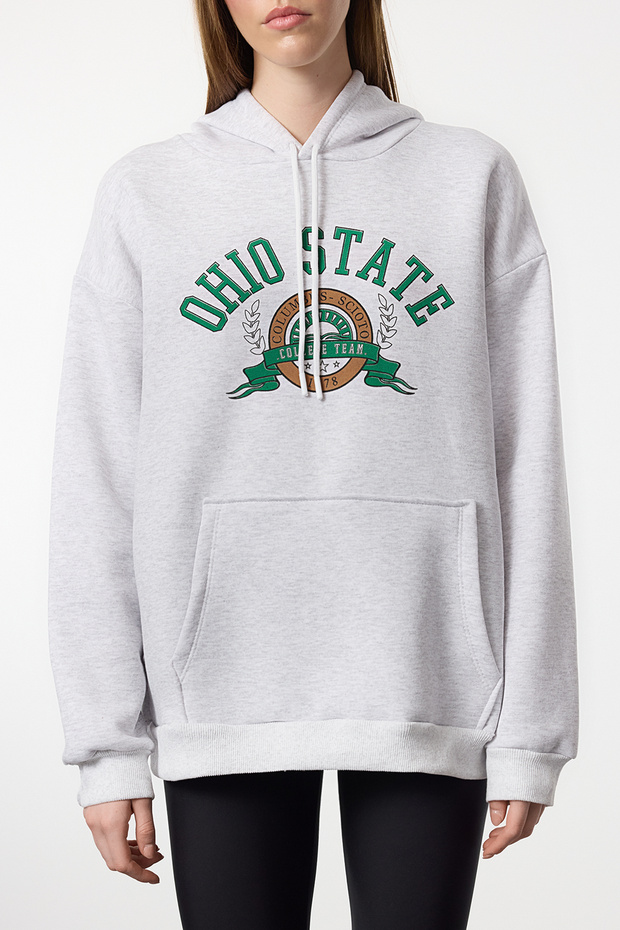 Gri Melanj Kalın İçi Polarlı Slogan Baskılı Kapuşonlu Örme Sweatshirt TWOAW25SW00322 - 3