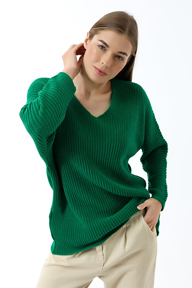 Women's Green Oversize Casual V-Neck Knitwear Sweater