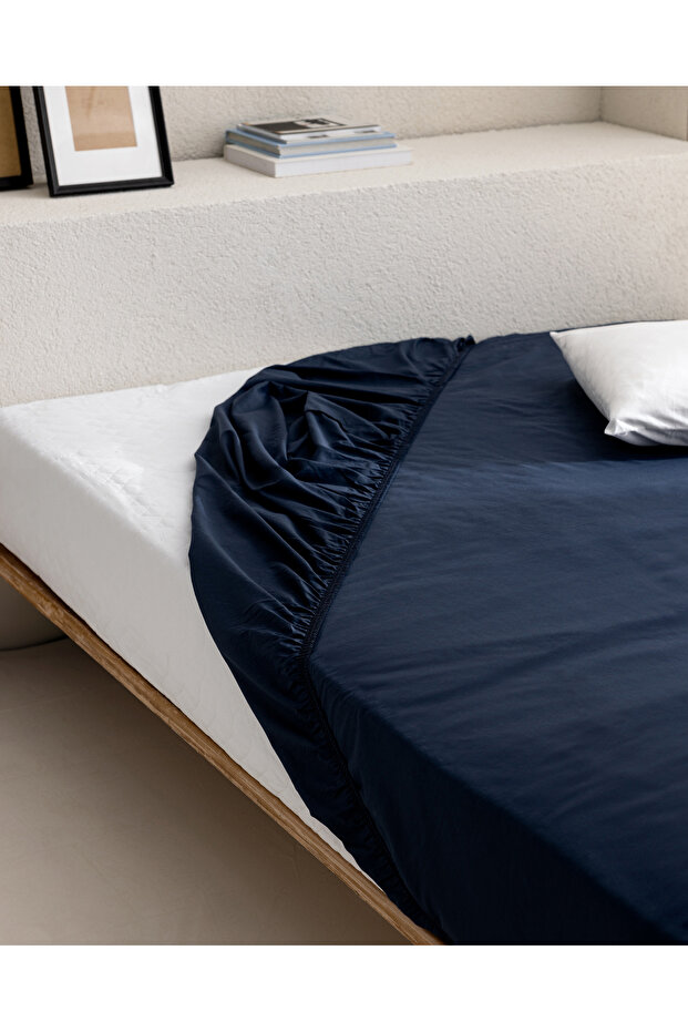 Manon King Size 100% Cotton Ranforce Fitted Sheet - Navy Blue