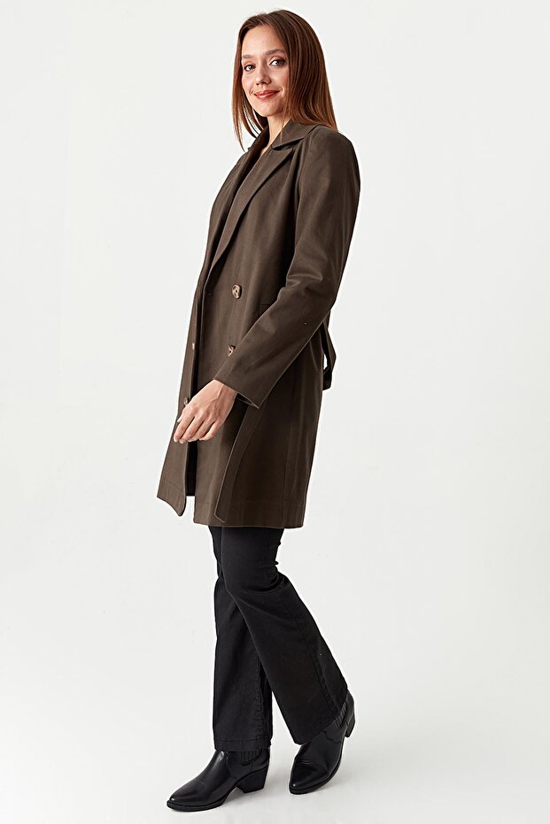 Kadın Düğmeli Kuşaklı Ceket - 2