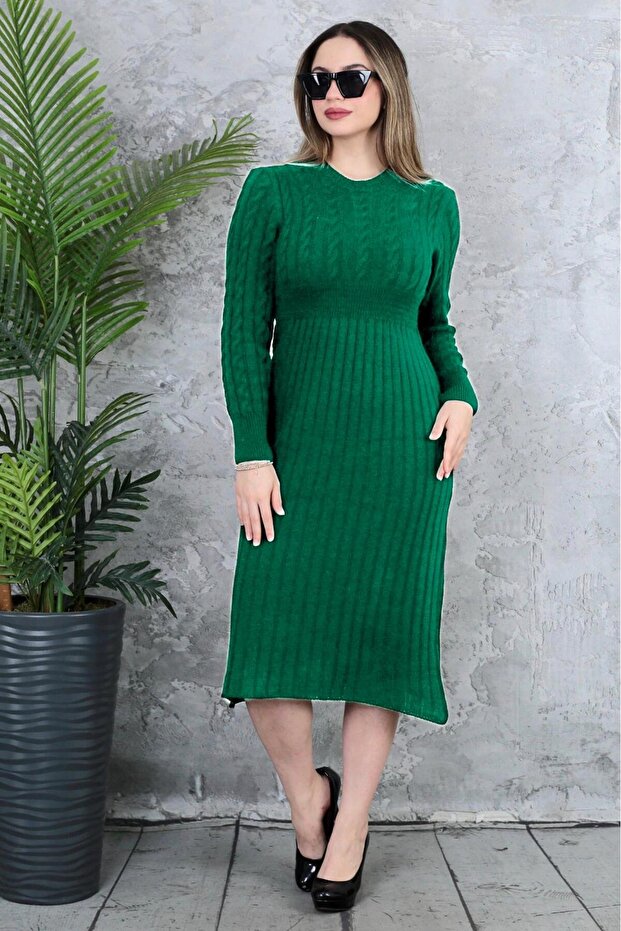 Women's Long Knitting Dress with Vet