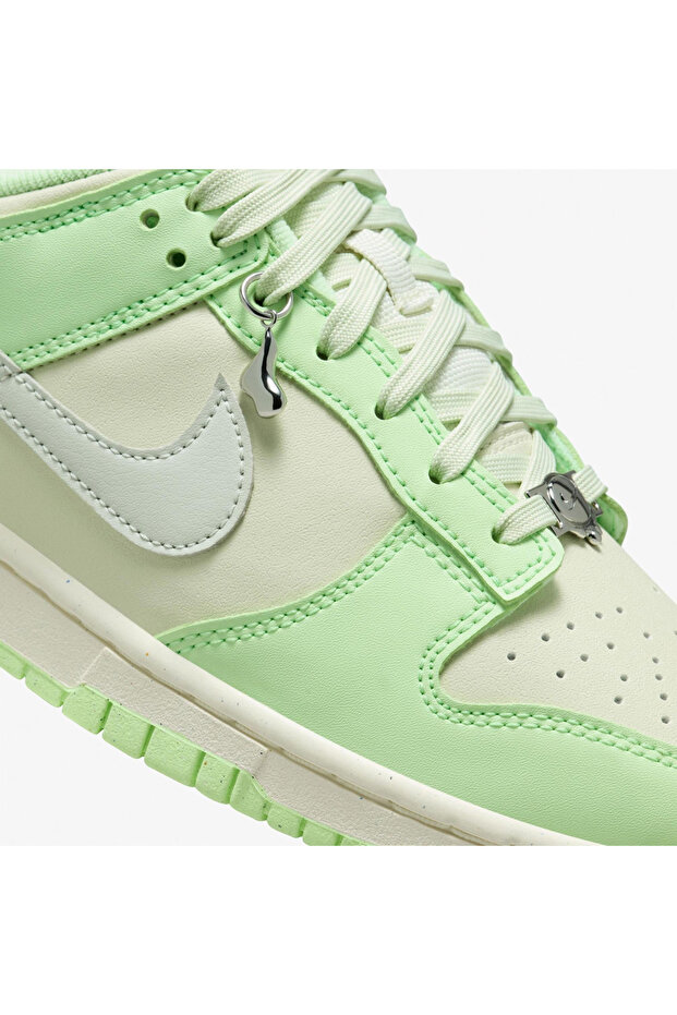 Dunk Low Next Nature SE Kadın Sneaker - 5