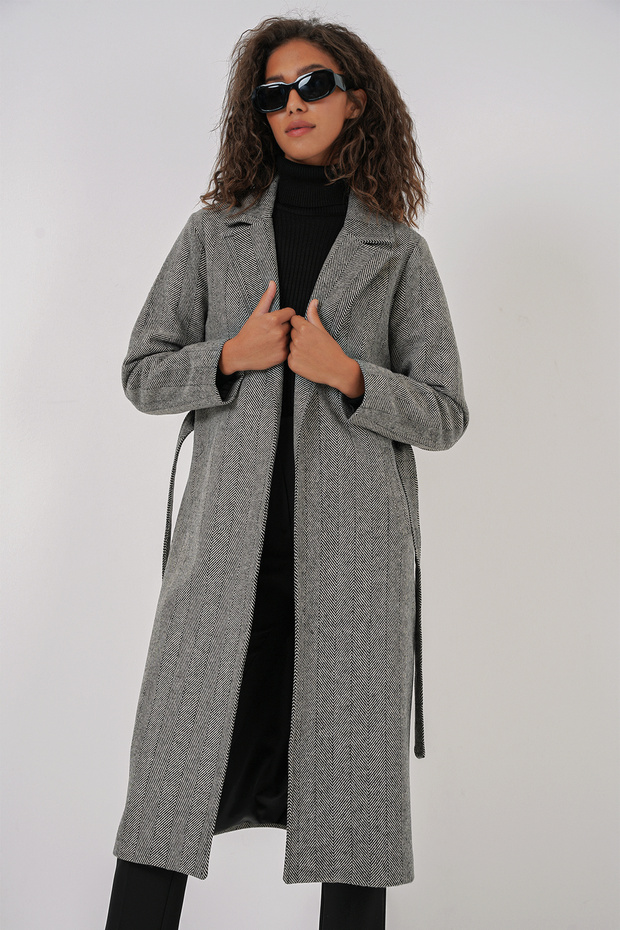 9118 Double Breasted Collar Fish Back Cashew Coat - D. Black