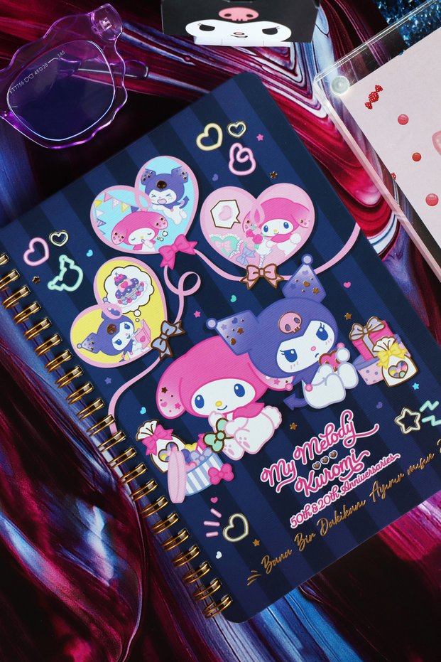 Kuromi & My Melody Spiral Diary (Journal) 14X20Cm - Can You Separate Me 1 Minute?