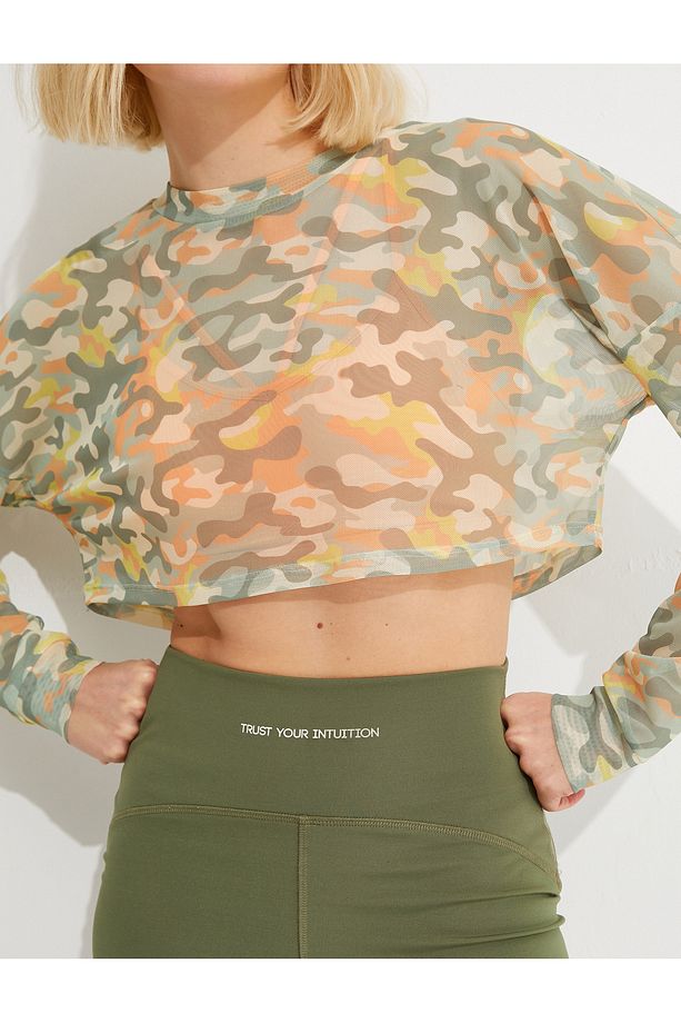Kamuflaj Desenli Spor Crop Tişört - 5