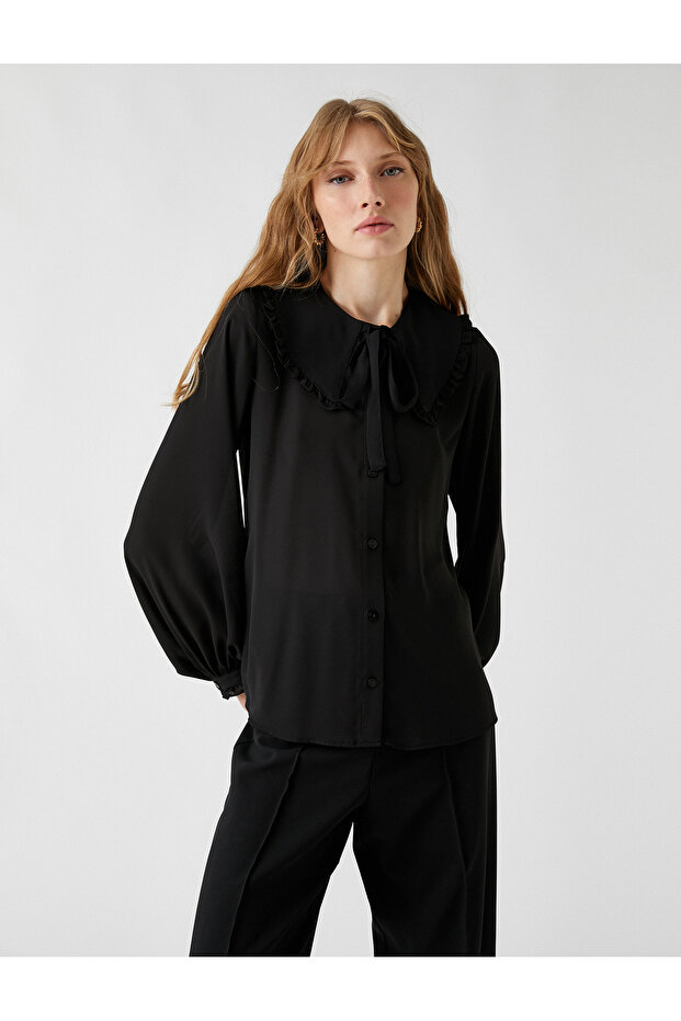 Wide Peter Pan Collar Shirt