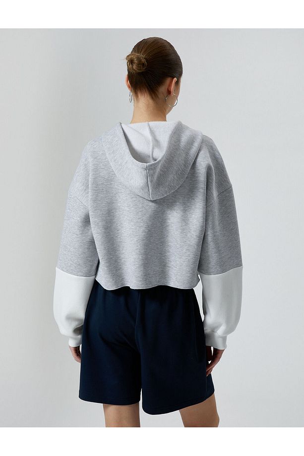 Şardonlu Kapüşonlu Fermuarlı Sweatshirt Crop Uzun Kollu Işlemeli - 4
