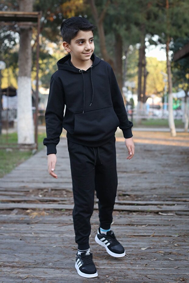 Hooded Boy's Solid Color Tracksuit Set - 4