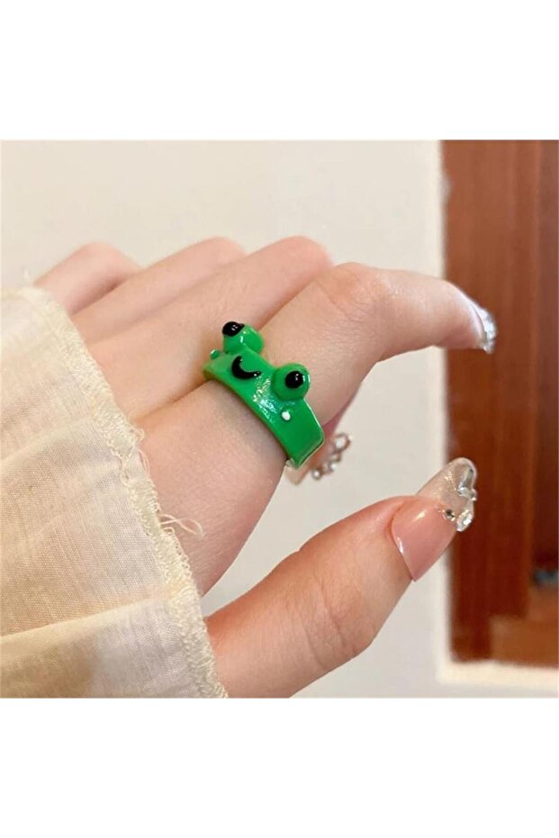 خاتم الضفدع الأخضر المبتسم - 1