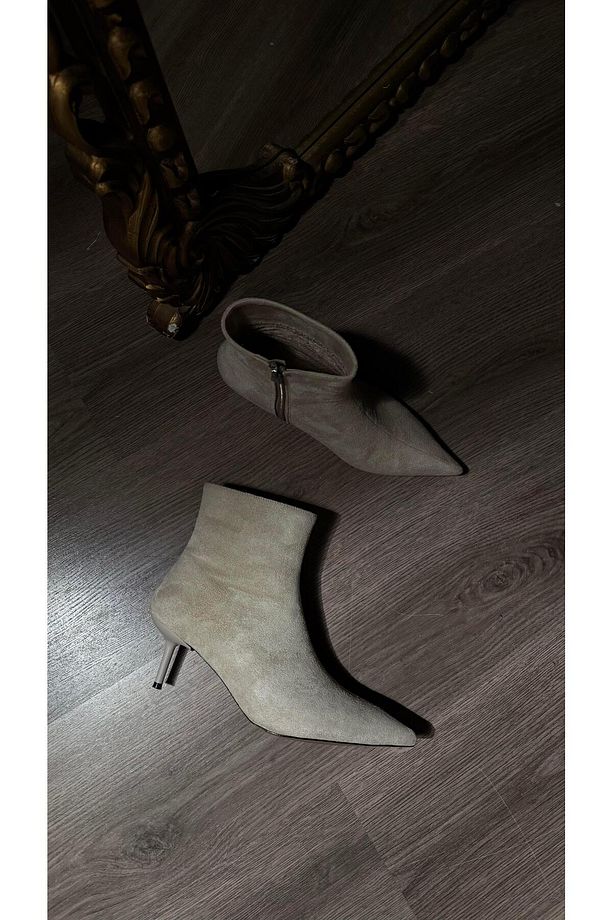Sivri Burun Süet Fermuarlı Botie Bej - 3