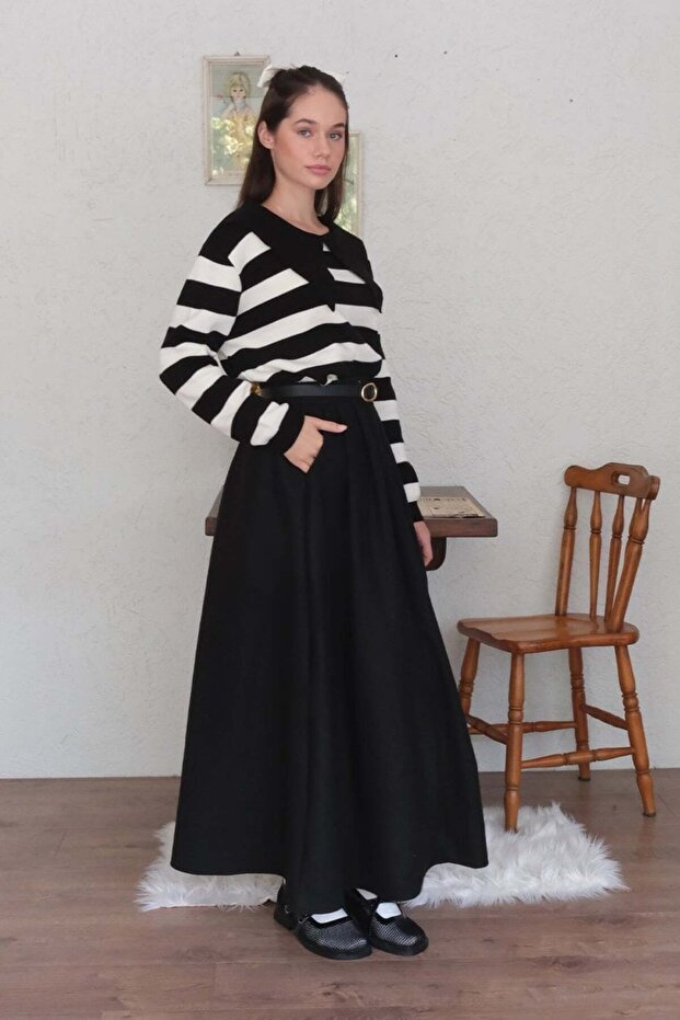 Black Single Button Skirt - 4