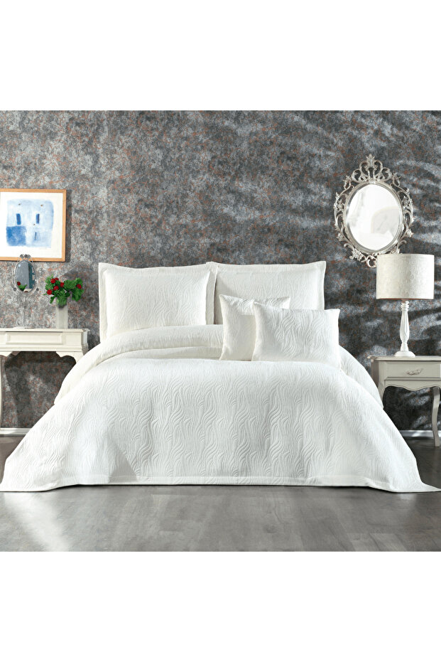 مفرش سرير مزدوج كريمي من ميرا - 3