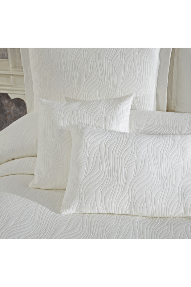 مفرش سرير مزدوج كريمي من ميرا - 6