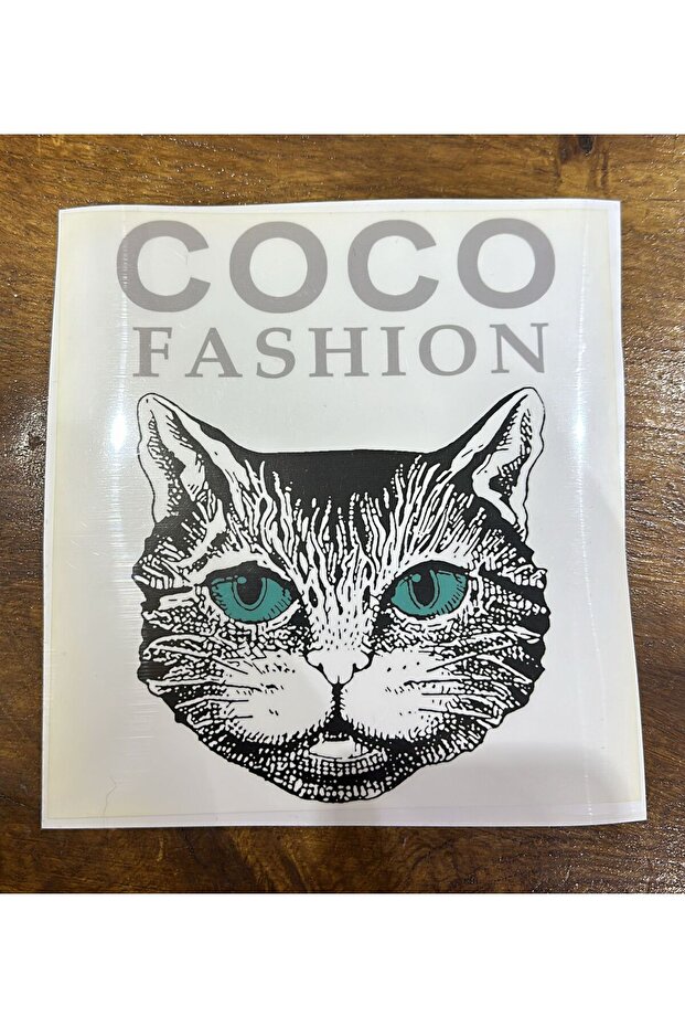 Iron-On Design Green-Eyed Cat Transfer Printing Arma 21X20 cm