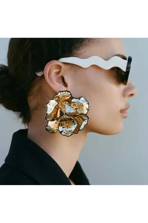 Luxury Design Earrings - for Party, Wedding and Celebration Special Occasions
