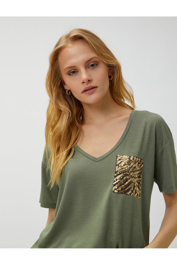 Sequined T-Shirt V-Neck Short Sleeve
