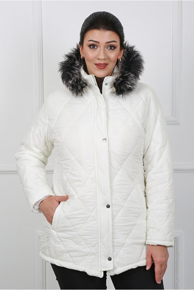Women's White Crinkle Fabric Wool Inside Plus Size Coat