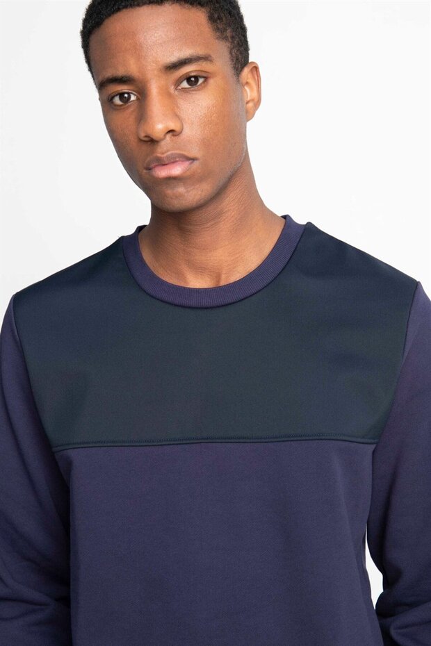 سويت شيرت كبير الحجم للجنسين مصنوع من القطن بنسبة 100%، مصنوع من الصوف باللون الأزرق الداكن ورقبة دائرية