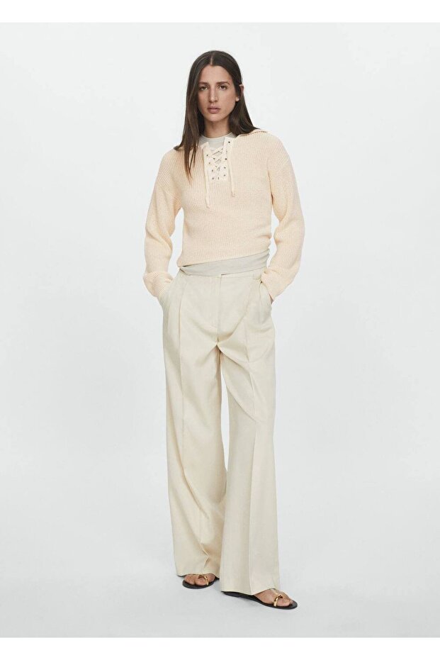 Geraffter Pullover mit V-Ausschnitt - 7