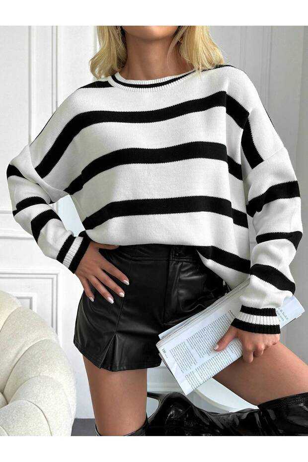 سترة نموذجية برقبة على شكل حرف V - 1