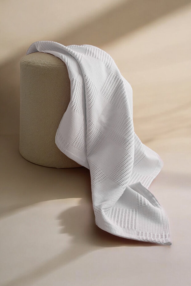 75X100 Baby Pique Blanket in 100% Cotton Fabric - Ecru White