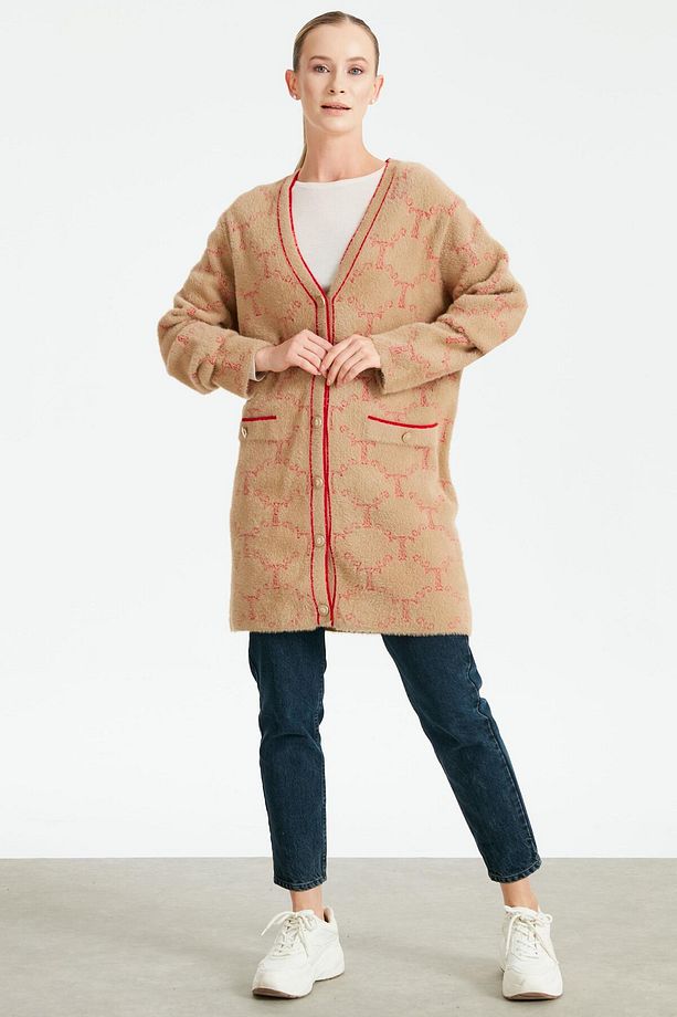 LOGO DESENLİ MİNK HIRKA CAMEL - 3