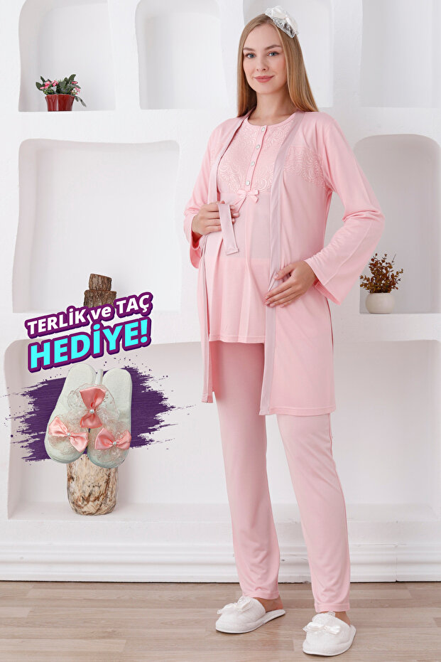 Long Sleeve 3-Piece Maternity Pajamas and Dressing Gown Maternity Set / Buttoned Front / Slippers and Crown Gift